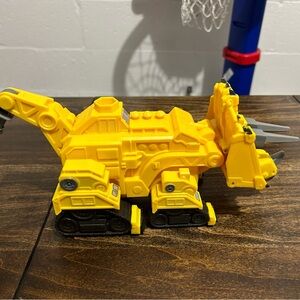 Dinotrux 12 inch toy, triceratops